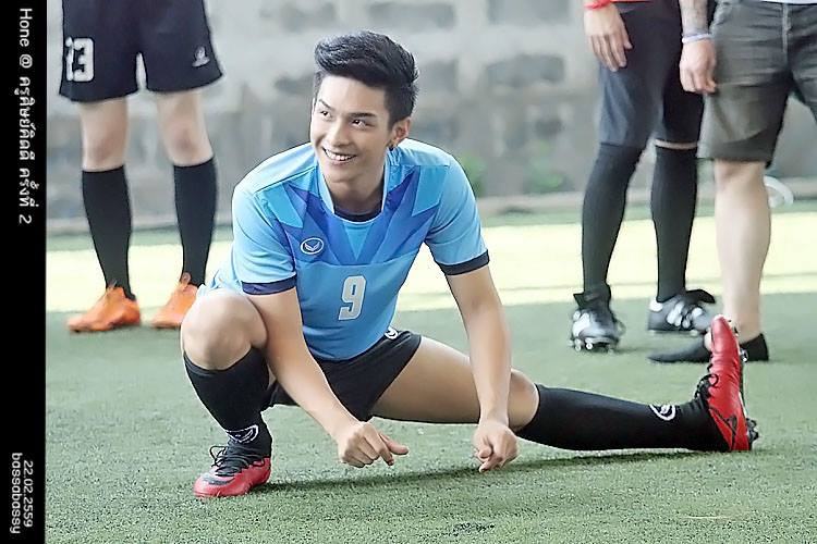 โหน ธนากร