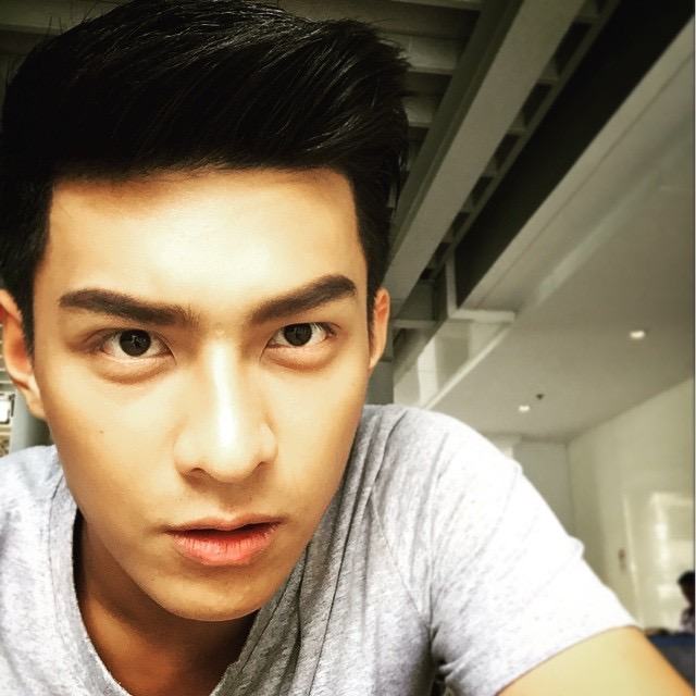 โหน ธนากร