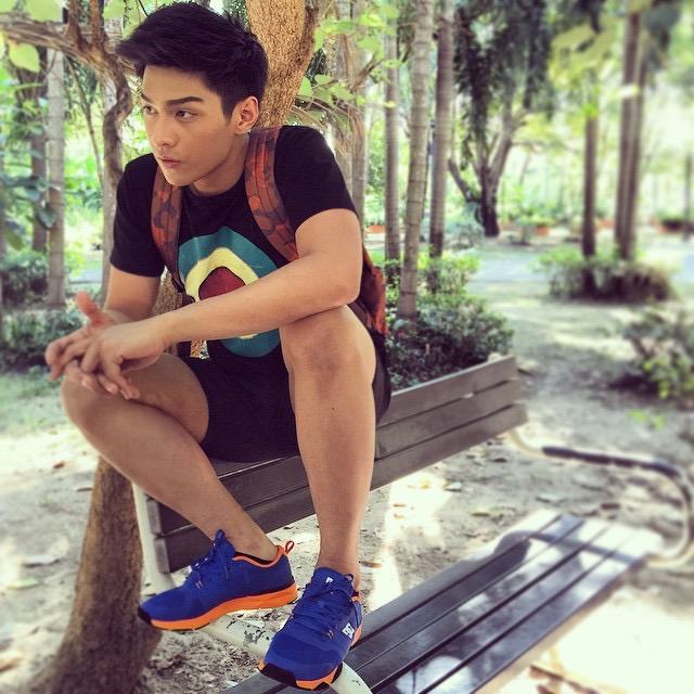 โหน ธนากร