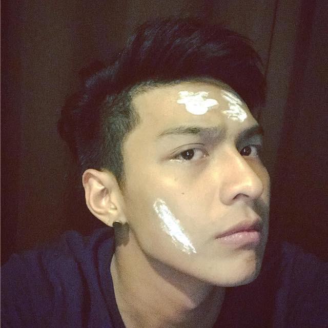 โหน ธนากร