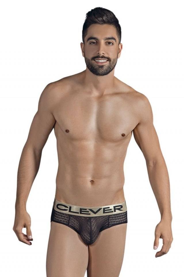 Hot guy in underwear 318
