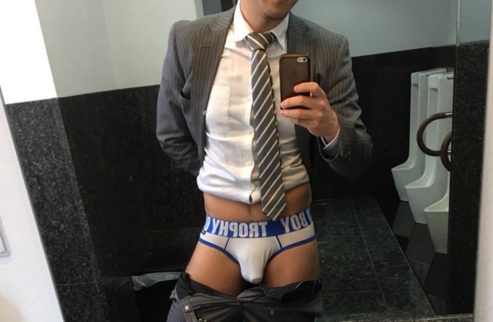 Hot guy in underwear 318