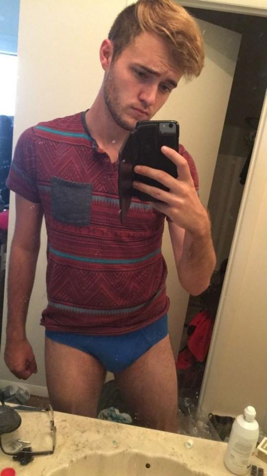 Hot guy in underwear 319