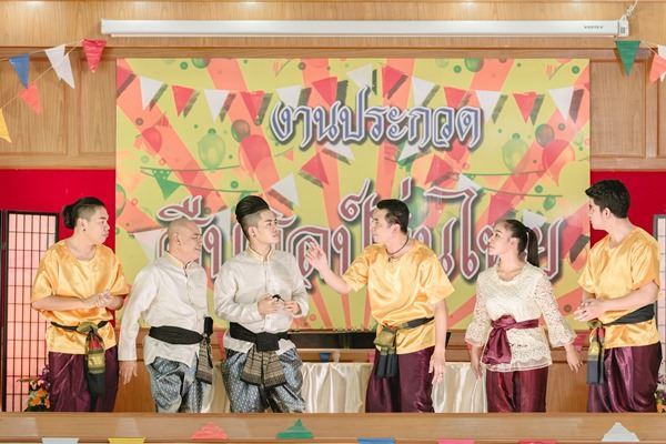 กอล์ฟ - อนุวัฒน์ ชิมลางร้องเพลงฉ่อย ในละคร&ldquo;เขยผู้ใหญ่ สะใภ้กำนัน&rdquo;