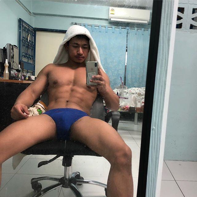 สามี ชื่อบอล