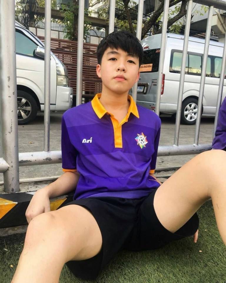 เด็กสมัยนี้เห็นแล้วใจบ่ดี ชอบทำร้ายจิตใจพี่ๆ