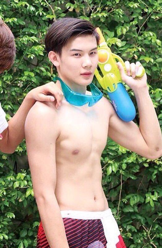 ฉีดน้ำมาเลย
