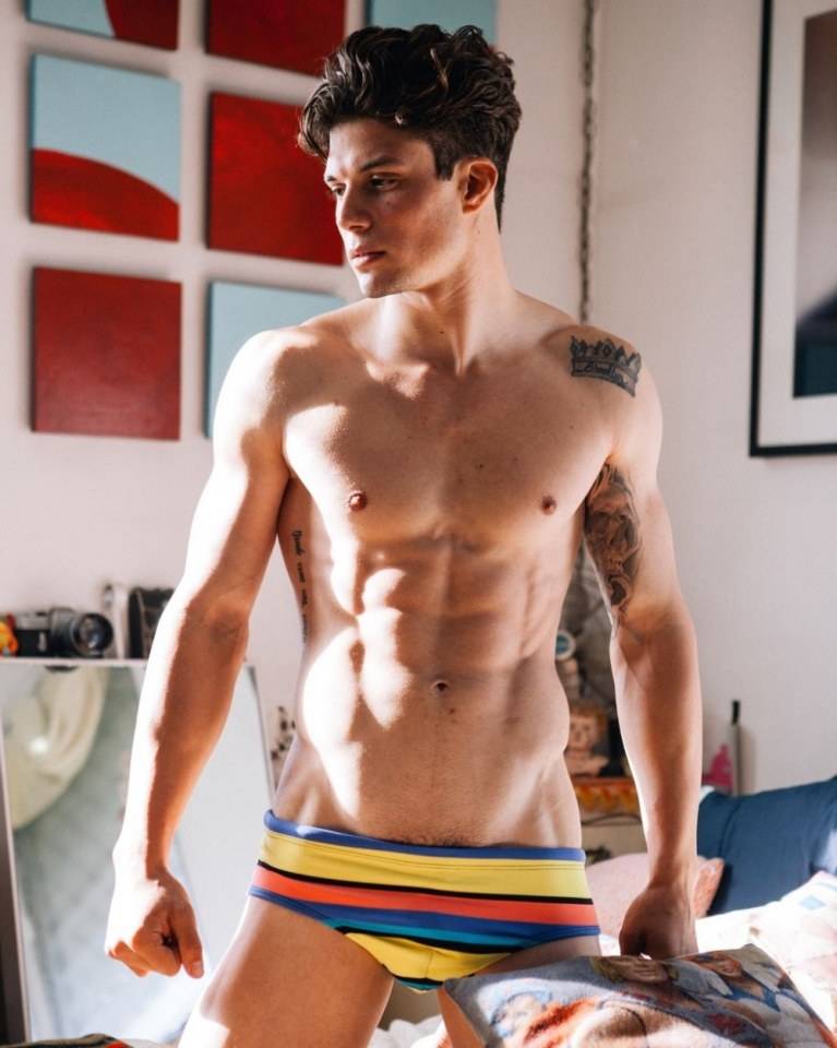 Sexy Guy 128