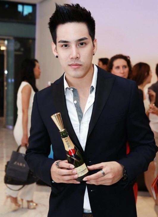 หลวงศรียศ แซ่บทะลุจอ