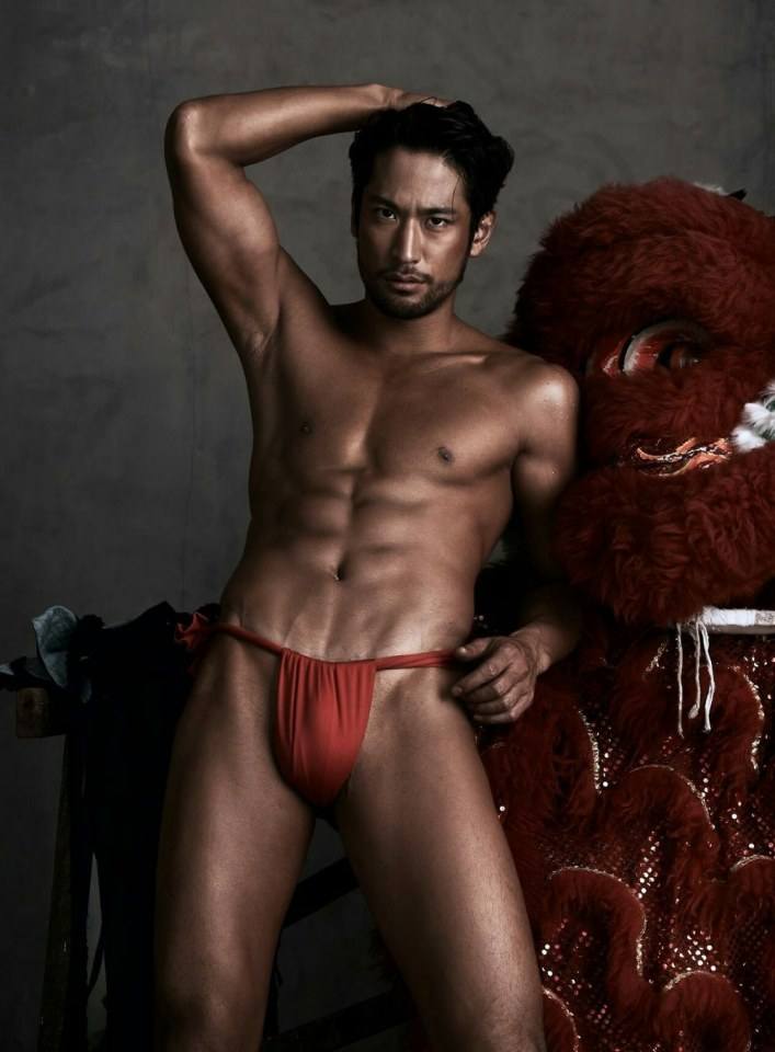 hot male 451 (18+)