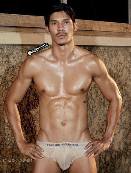 ซูมแหวกเอาเองนะ ลูกๆข๋า