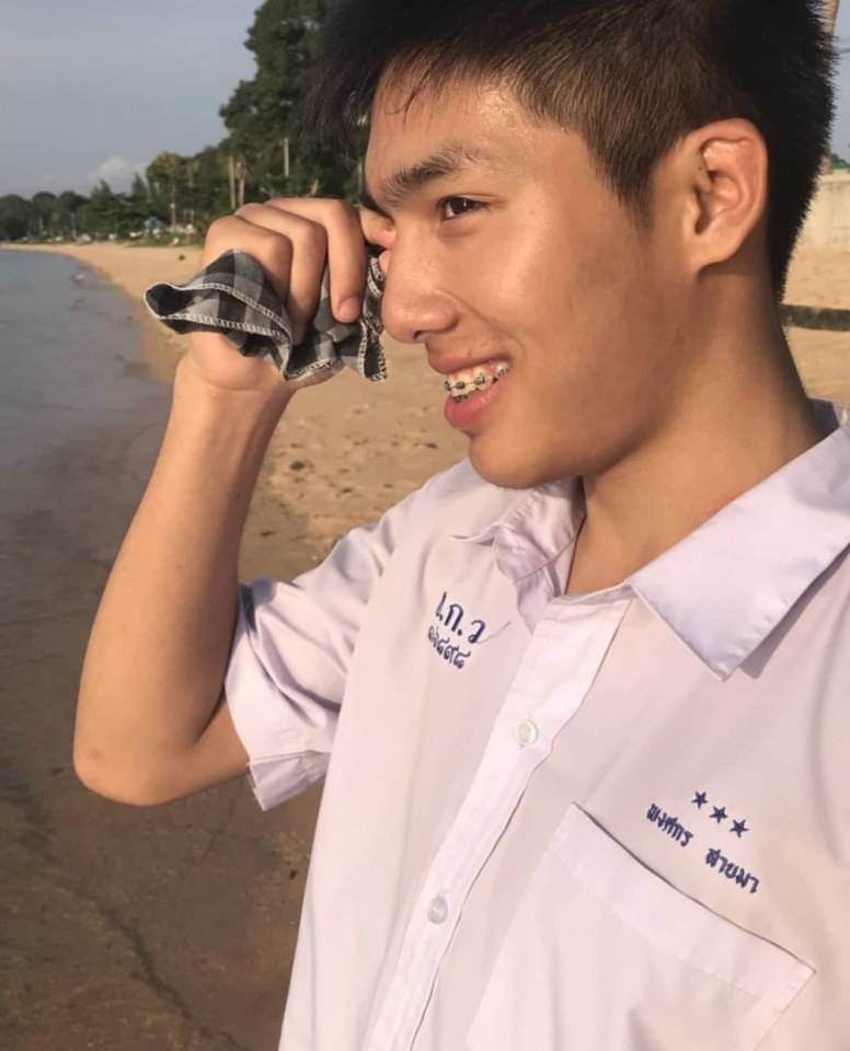 เด็กสมัยนี้ทำไมน่ากินจังครับ