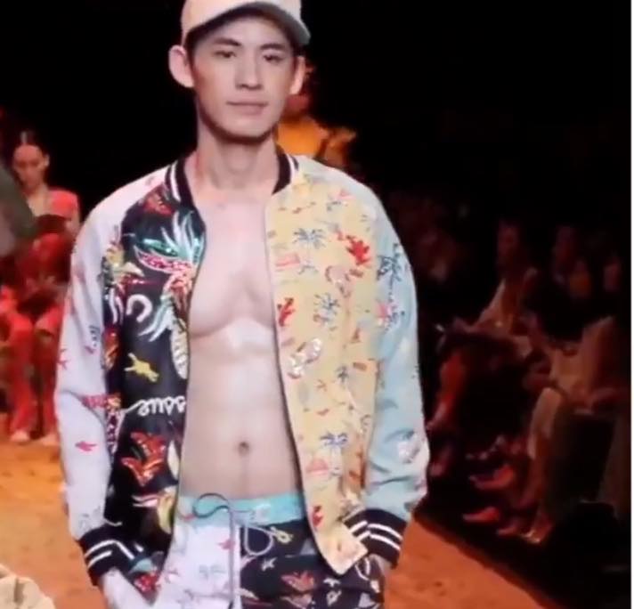 ไอ้จ้อย รับจ๊อบเดินแบบ ขอรับ