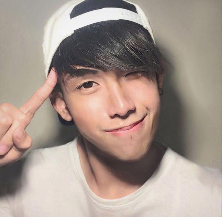 ผู้ชายน่ากอด ๑