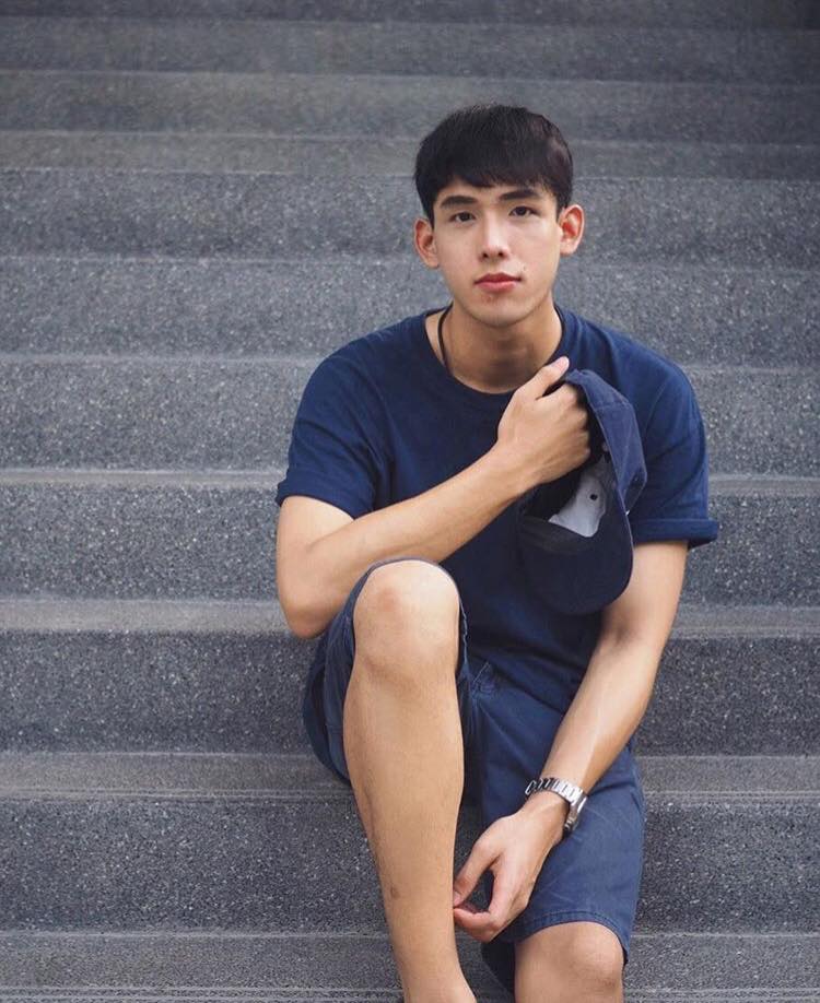 ผู้ชายน่ากอด ๑