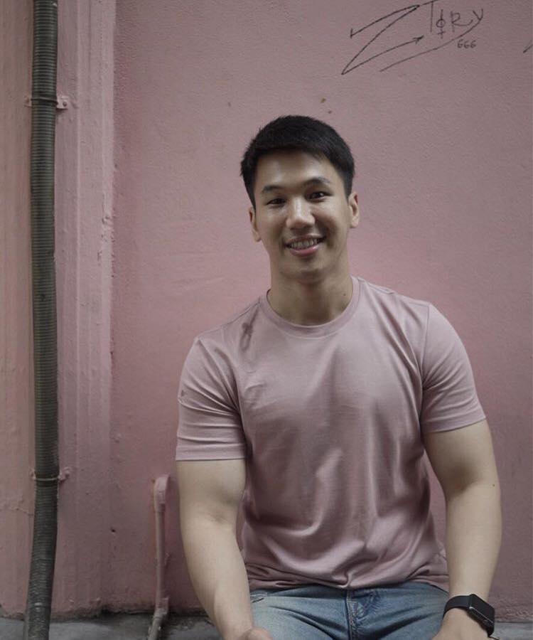 ผู้ชายน่ากอด ๓