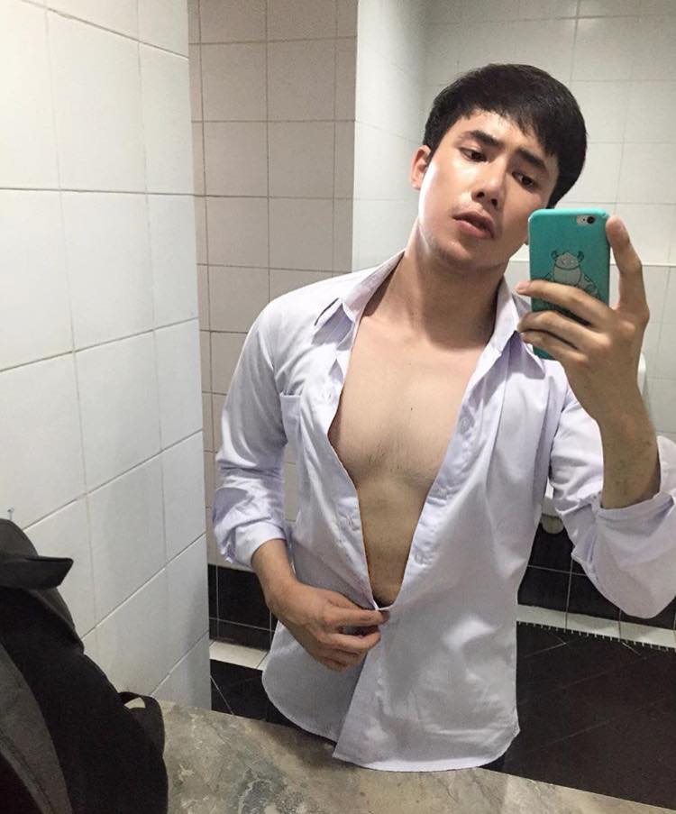 ผู้ชายน่ากอด ๔