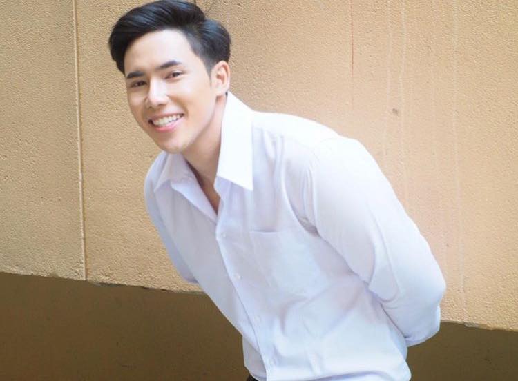 ผู้ชายน่ากอด ๔