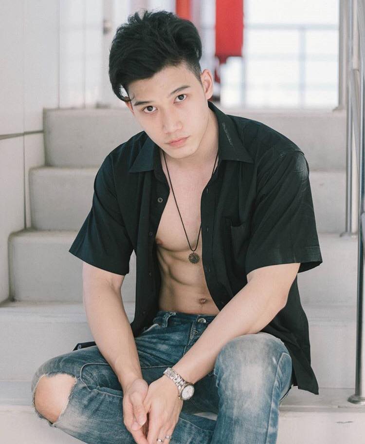 หุ่นแซ่บแต่เด็ก #10