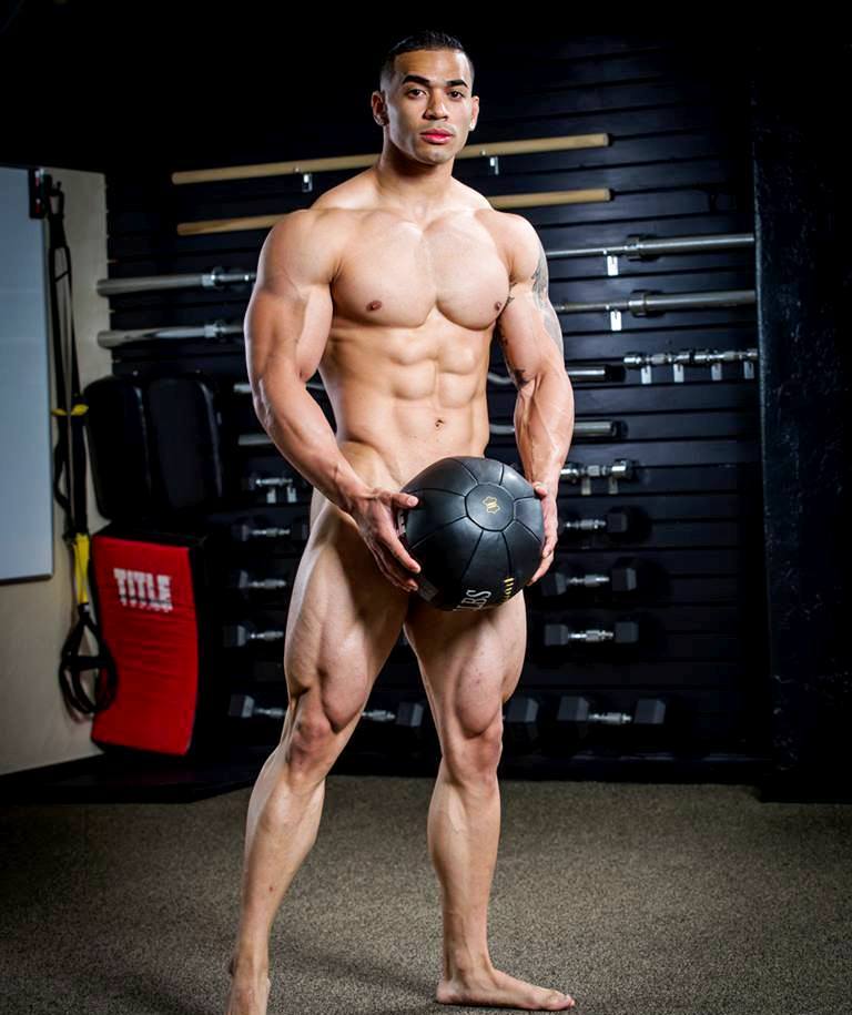 hot male 456 (18+)