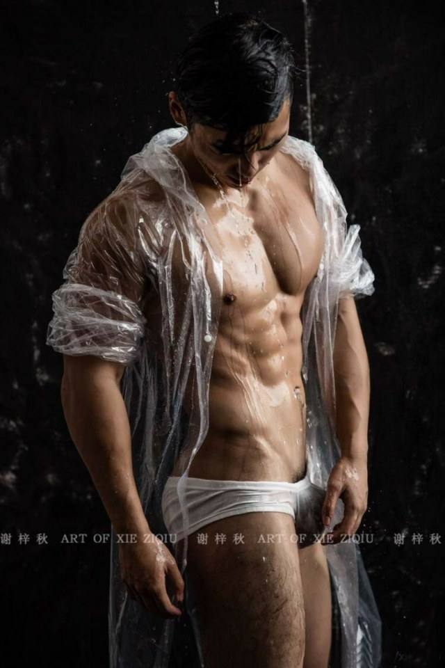 hot male 456 (18+)