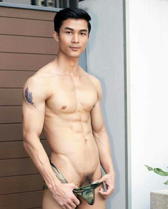 hot male 459 (18+)