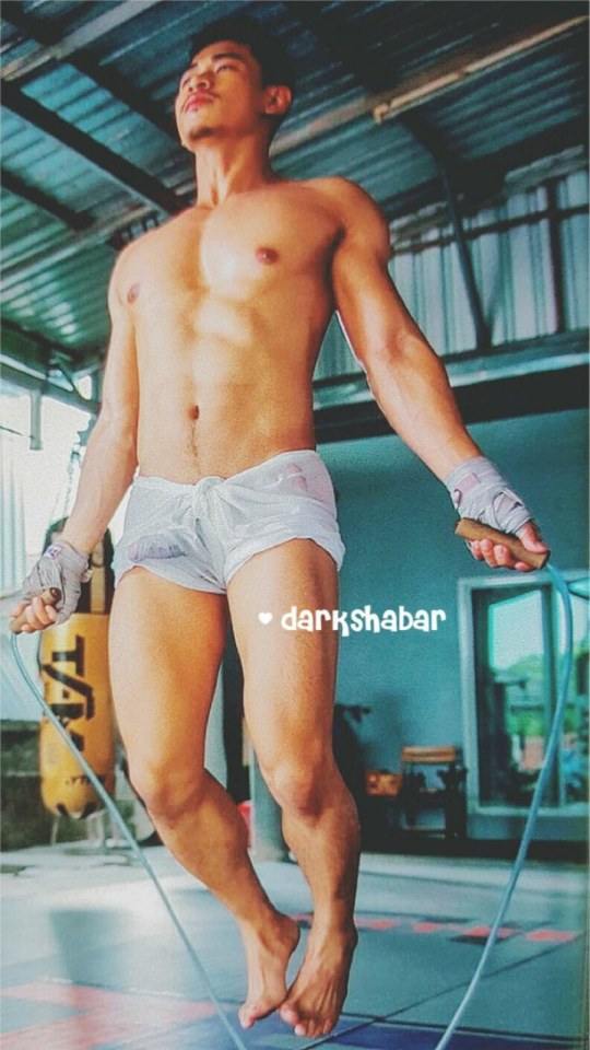 hot male 459 (18+)