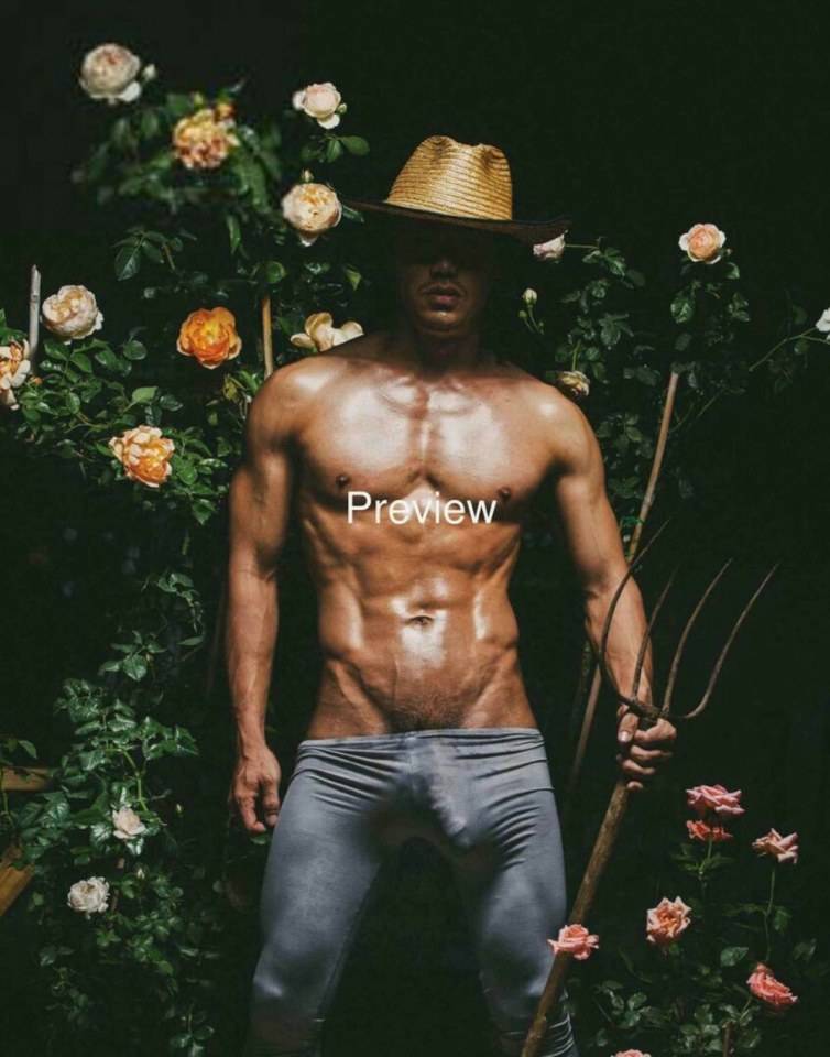 hot male 460 (18+)