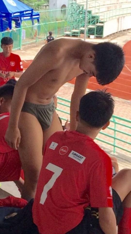 ข้างสนามน่าดู