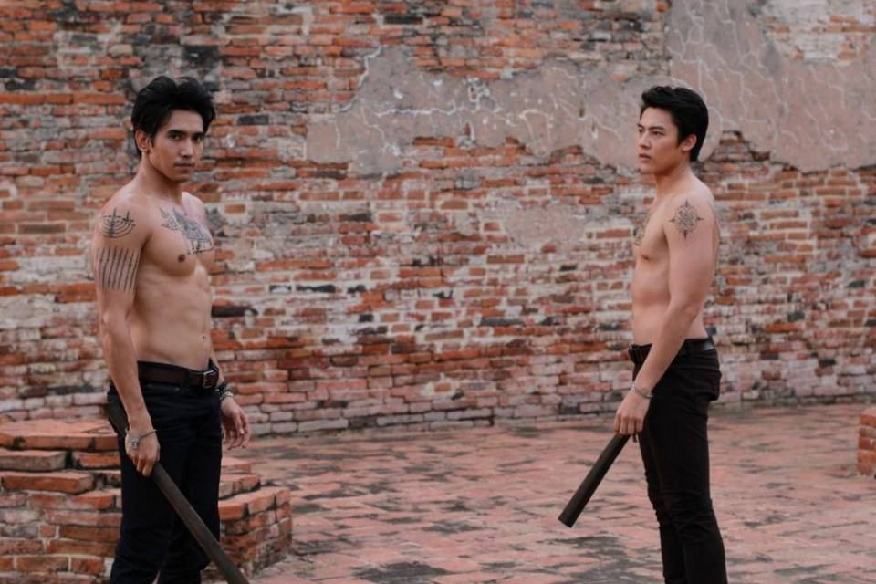 เลือกตัวร้ายเสียดายพระเอก