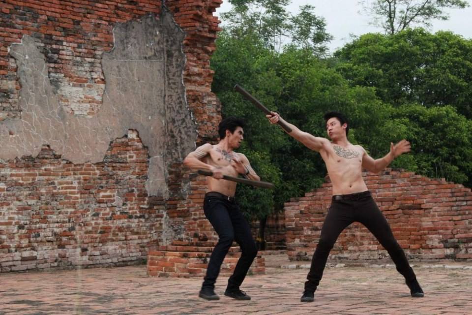 เลือกตัวร้ายเสียดายพระเอก