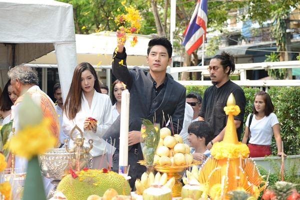 ค่ายละคร “๕๙ ออนแอร์” ถือฤกษ์ดีบวงสรวงเปิดกล้องละคร “เจ้าสาวแก้ขัด” ช่อง 7