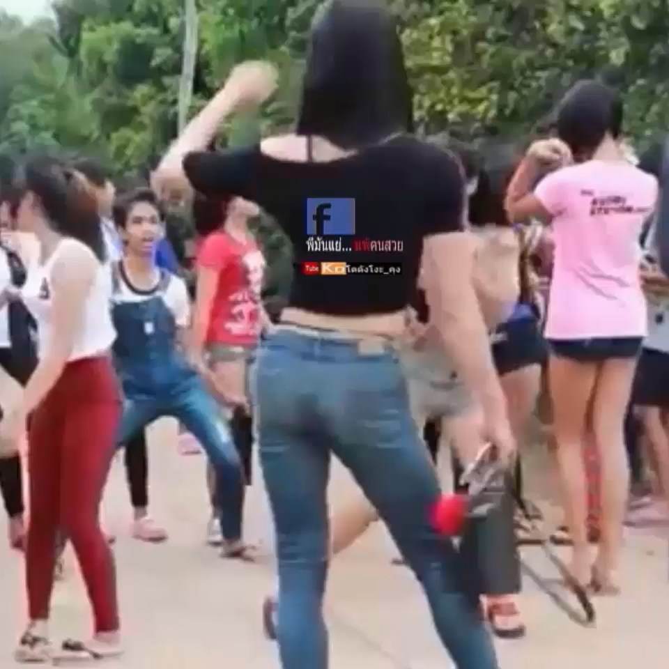 ท่าที่ 1 ห่อหมก ฮวก ยังอยู่ดี