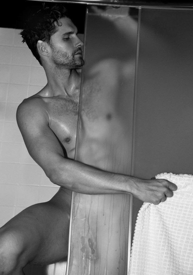 hot male 463 (18+)