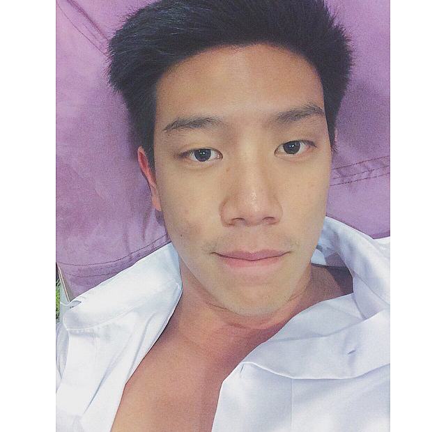 เด็กแว่นในวันนั้น....