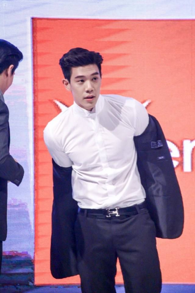 เด็กแว่นในวันนั้น....