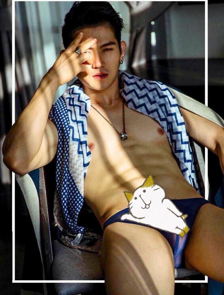 หนุ่มหล่อขึ้นปก 29