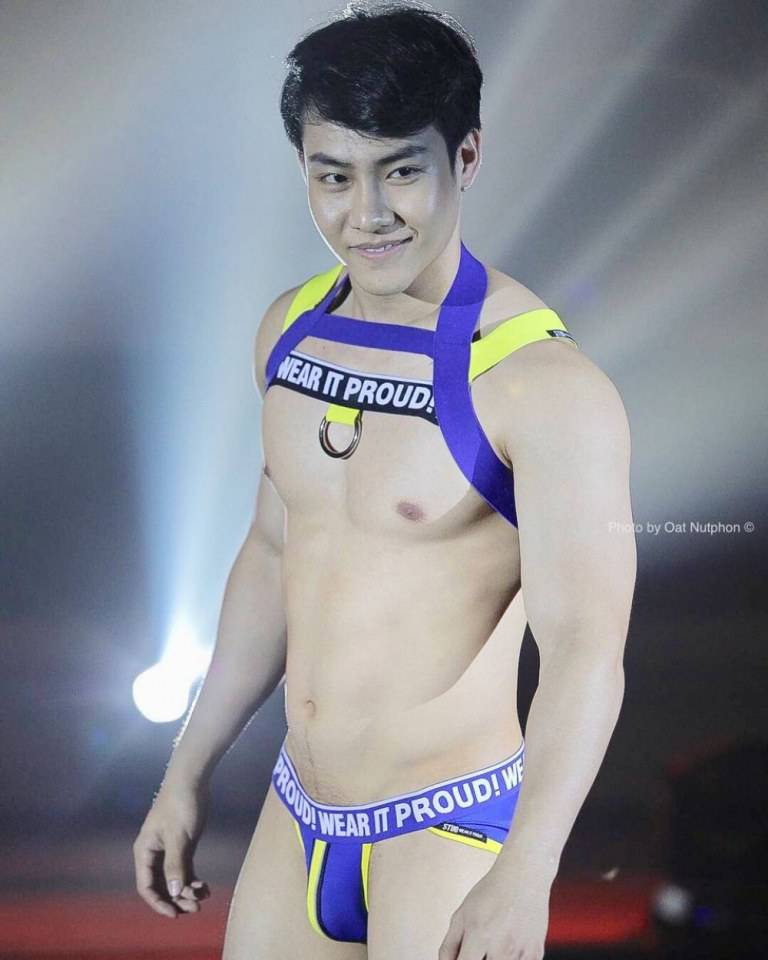 เลียบ่อยๆค่อยๆโมก