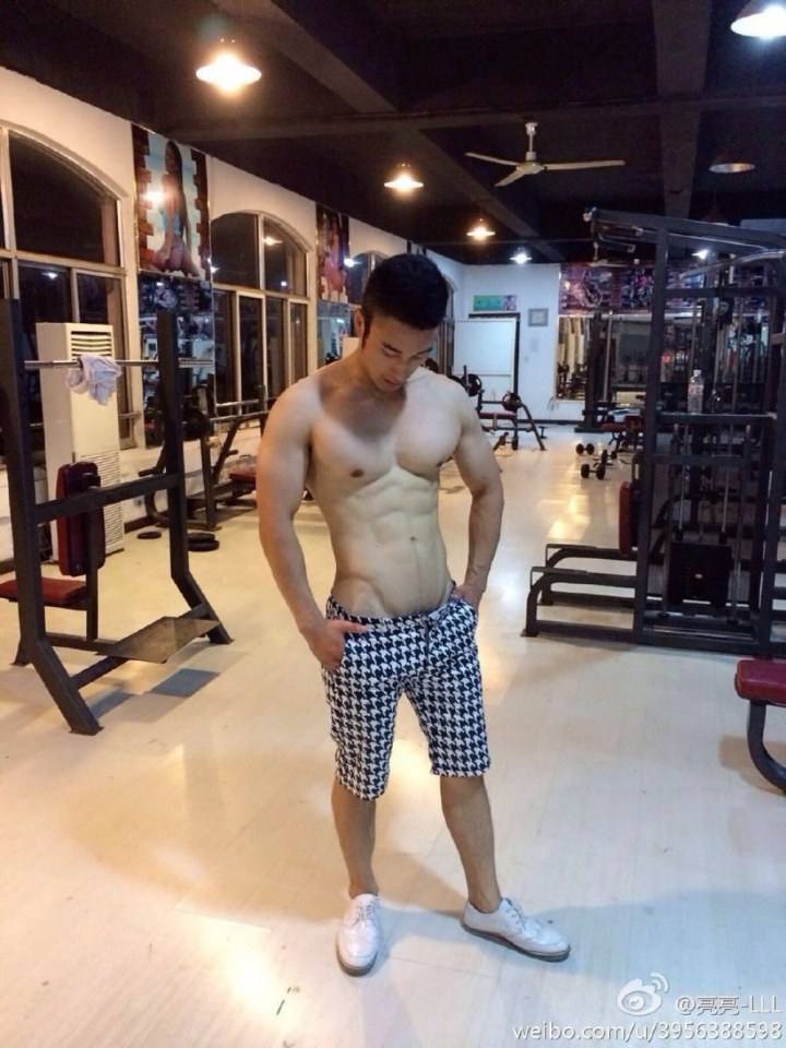 เลียวนกี่รอบดี