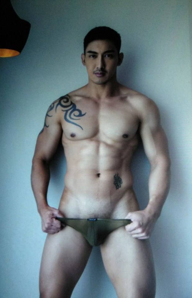 hot male 468 (18+)