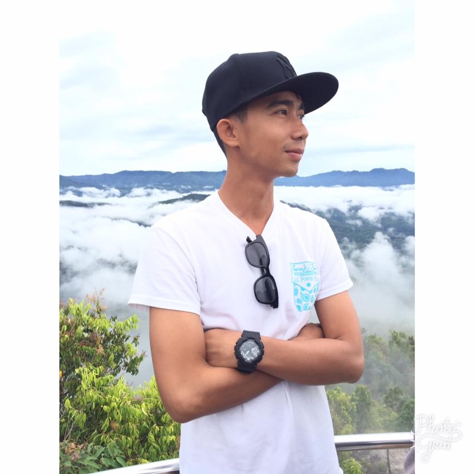 ครูพละหน้าหวานมุสลิมใต้ จาก ม.อ. ปัตตานี