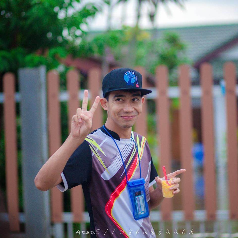 ครูพละหน้าหวานมุสลิมใต้ จาก ม.อ. ปัตตานี