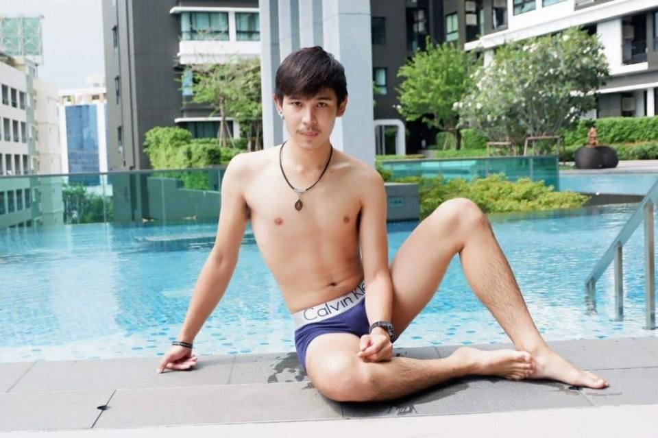 แก้ง่วงยามบ่ายละกัน