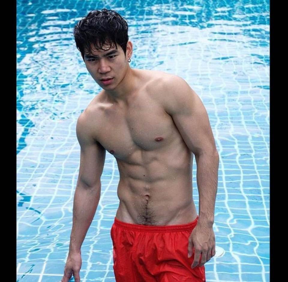 ไม่อยากให้ใครได้เธอไปครอง