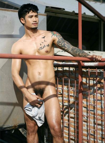 hot male 470 (18+)