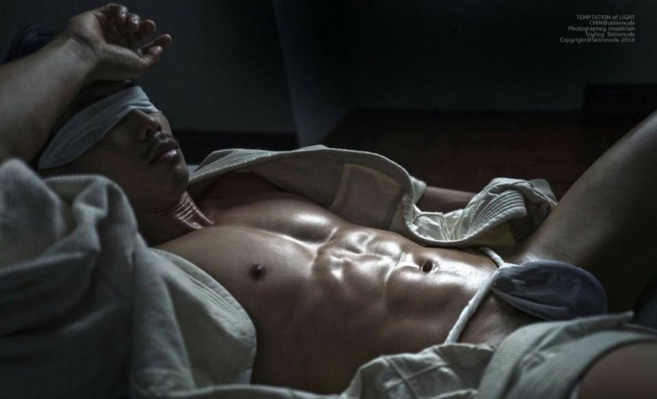 hot male 470 (18+)