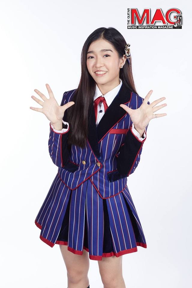BNK48 @ The Guitar Magazine no.529 April 2018
