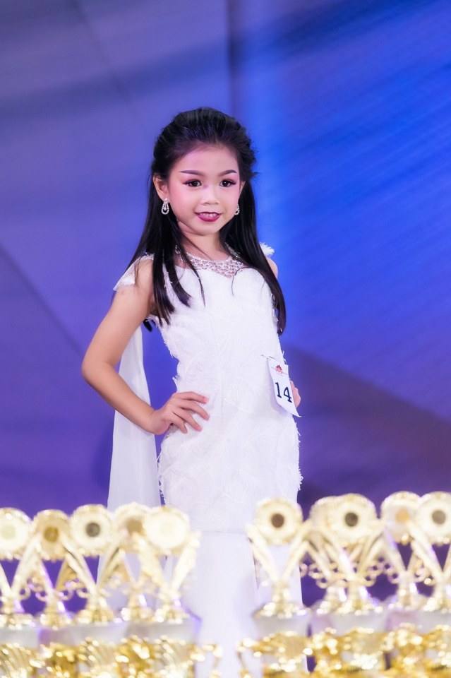 ประกวดเด็กที่เริ่ดที่สุดในภาคอีสาน Little Best Model Thailand ปี 2