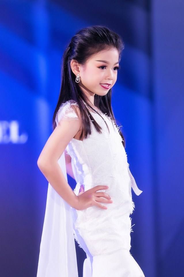 ประกวดเด็กที่เริ่ดที่สุดในภาคอีสาน Little Best Model Thailand ปี 2