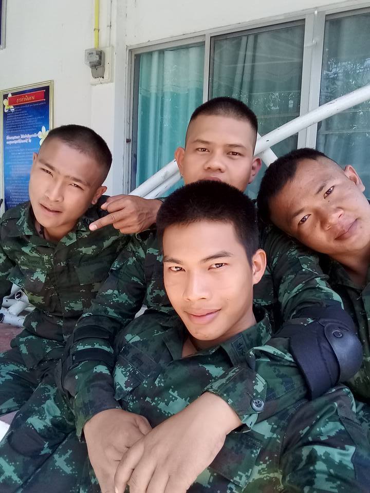 ทหารบ้านๆ